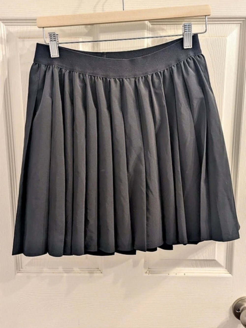 NWOT Torrid TRU Pleated Active Skort
